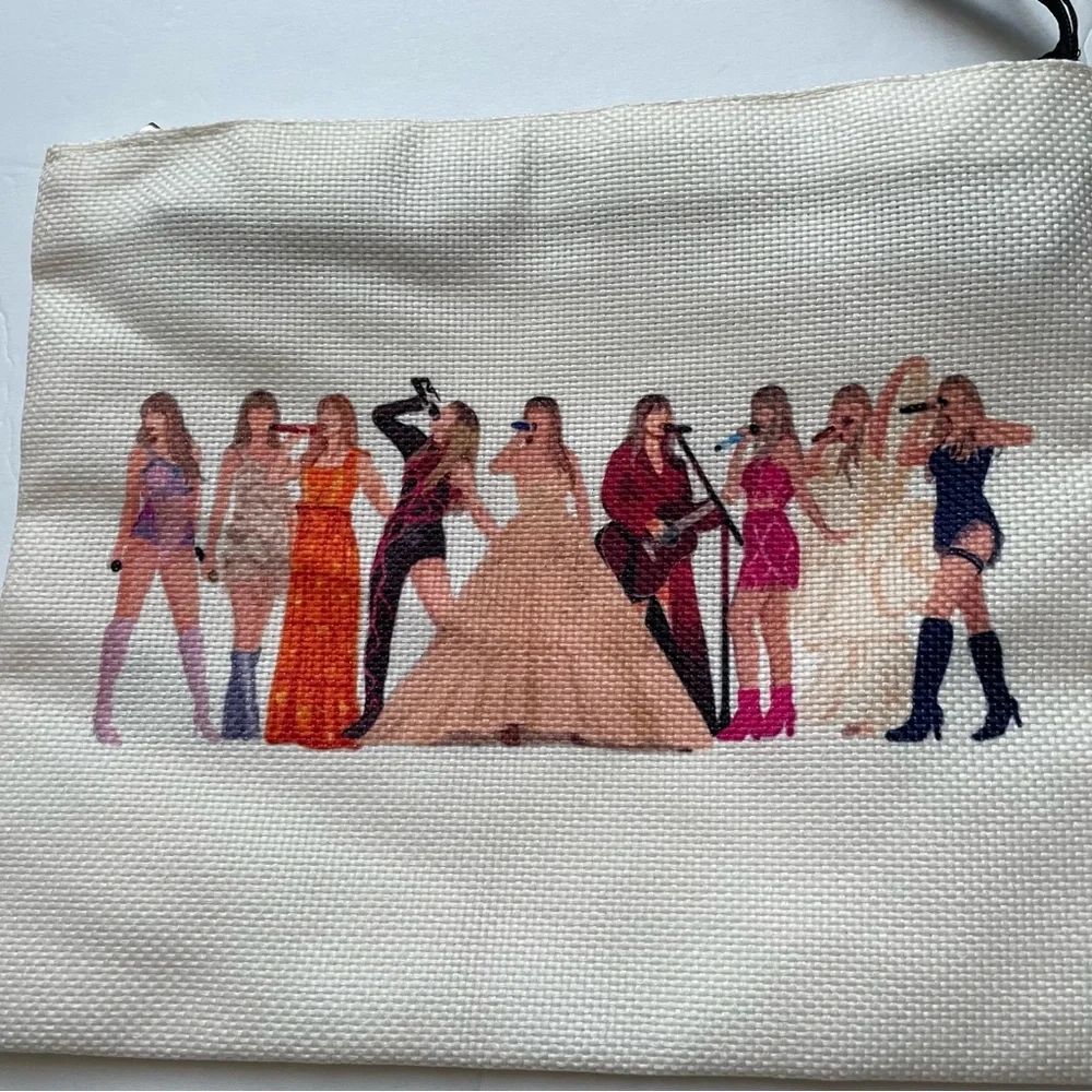 Taylor Swift Themed Zippered Pouch Set of‎ Two